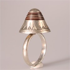 13827 # Feine Tuareg