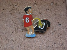 Anti  Pin, Köln ,  Rostock, Berlin, Bremen, BMG , Pauli, 3,2 cm , S04, Dortmund