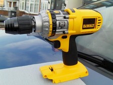 DEWALT DC900 36 V 3