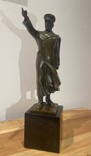 Bronzefigur Josef Stalin in Generalissimus Uniform auf Granitsockel 