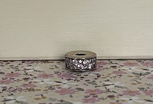 Pandora clip charm - pandora,