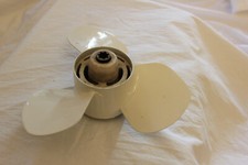 YAMAHA Doppelschub-Propeller 9 X 7 zoll  für Außenborder,