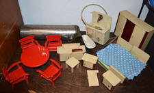 Konvolut Puppenstuben-Möbel