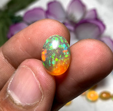 2,95 ct natürlicher Feueropal