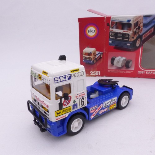 Siku 2581 daf renntruck - 1:55,