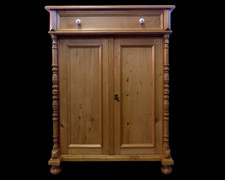 Vertiko Weichholz Schrank