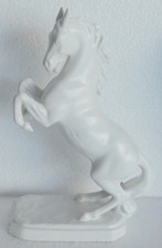 Porzellanfigur steigendes Pferd Goebel 3316 weiß matt 22,5cm