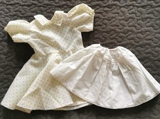 süsses altes  Puppenkleid