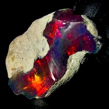 Schwarz Opal rough,Natürlich