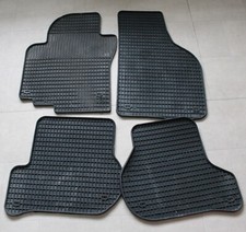 Gummi Fußmatten VW Golf 6 VI 4 Stück 