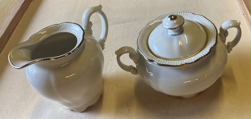 Milchkännchen und zuckerdose - milchkännchen,