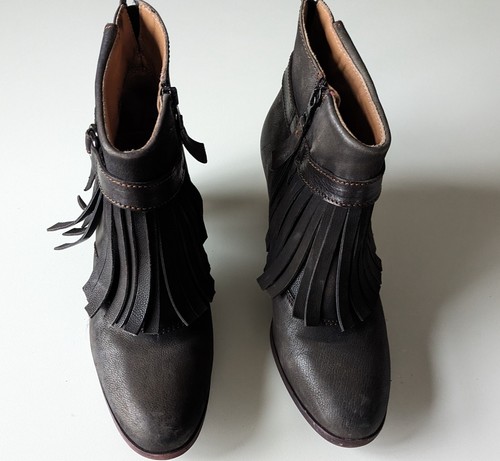 Dunkelbraune stiefeletten - dunkelbraune,