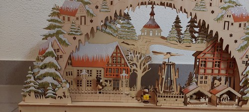 Lichterbogen holzbogen - lichterbogen,