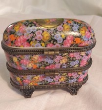 Porzellandose Limoges France  2 Fächer übereinander, 8x7x3cm Hand Paint