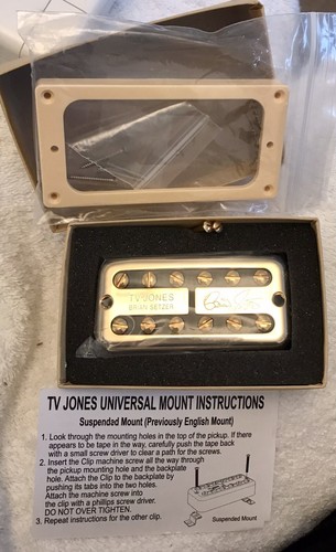 Jones brian setzer - tv,