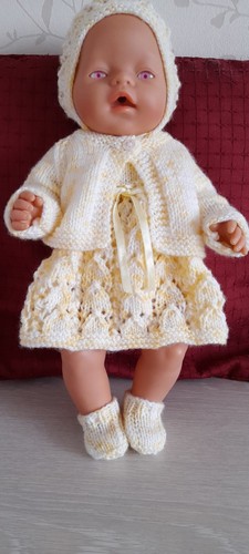 Handgestrickte puppenkleidung - handgestrickte,