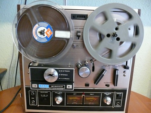Akai 201 stereo - x,