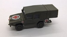 Roco minitanks 447 VW Iltis Sani olivgrün Rotes Kreuz Bundeswehr (67)