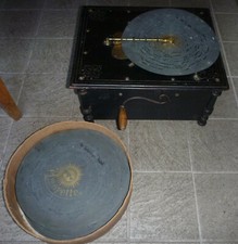 RARITÄT: Tischdrehorgel ''Amorette'' um 1890 +25 Lochplatten+Box SELTEN !!!