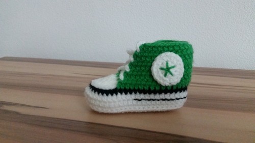 Babychucks gehäkelt 10cm - babychucks,