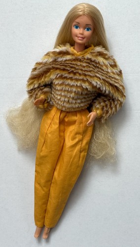 Barbie twirly curls twice - barbie,
