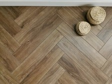 Klick Vinylboden Fischgrät Lilli mit V-Fuge ab 28,99€/m²