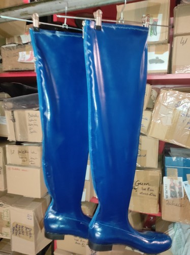 Handgefertigte gummi stiefel - ,