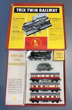 TRIX   TTR H0/00   /    Zug Set mit einer 4-4-0