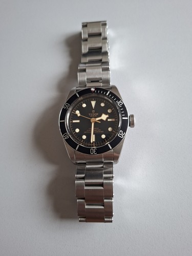Tudor black bay automatik - black,
