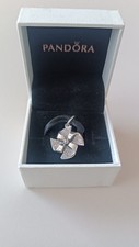 Pandora Windrad Anhänger
