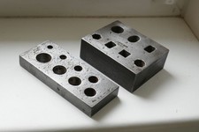 Alte Schmiedeplatten Gold / Silberschmied Formwerkzeug Gesenkplatten Lochplatten