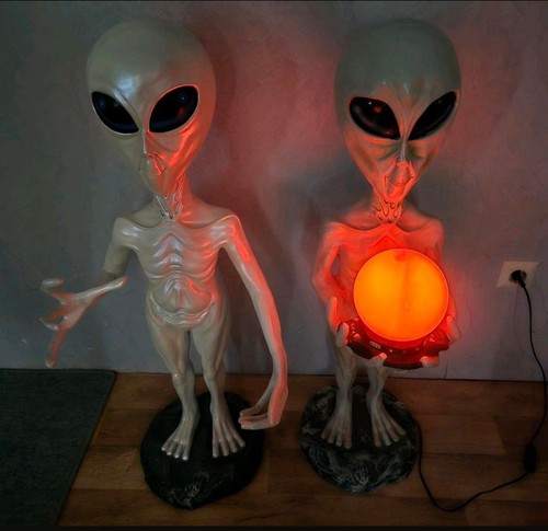 Wunderschöne alien figur - alien,
