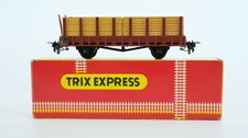 Trix H0 3435 Rungenwagen mit Ladung (Abbrüche)