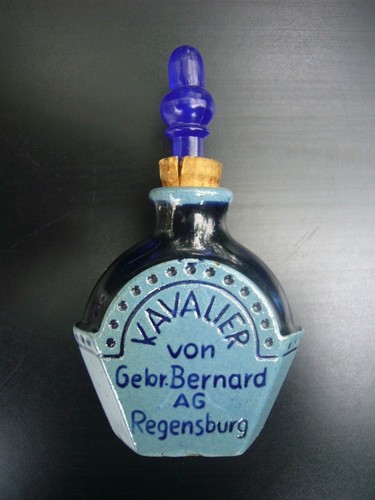 Schnupftabakflasche kavalier - schnupftabakflasche,