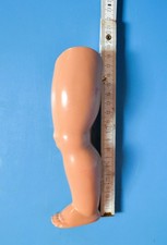 Schildkröt Ersatzteil Zelluloid Bein links Gr. 45, Puppenklinik