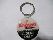 Schlüsselanhänger groß Kawasaki riders only keyfob portachiave badge Abzeichen 