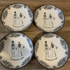 Royal Stafford Totenkopf