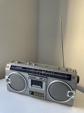 Sharp GF-5454H. frühe 80er. tragbares Radio mit UKW, MW, LW, Kurzwelle Kassette