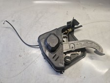 13CK* Mercedes W203 W209 Handbremse Pedal Feststellbremse A209420004 209420004