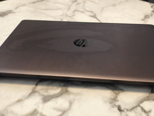 Zbook studio xl1 - hp,