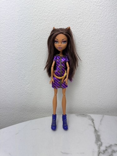 Monster high 2011 vintage room - monster,