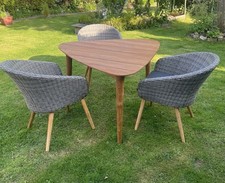 Gartenmöbel-Set mit 1xPremium-Teak-Tisch Gebürstet 110x110cm + 3xCocktail-Sessel