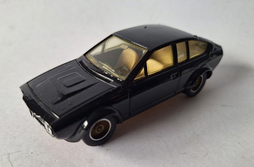 Alfa romeo alfetta - 1:43,