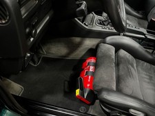 BMW e30 Feuerlöscher