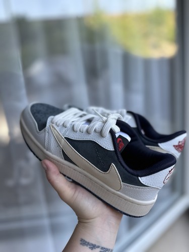 Nike travis scott - travis, jordan