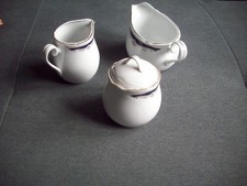 Kaffeeservice Exclusiv Porzelan Royal, blaues Decor mit Goldrand