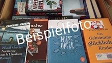 Bananenkiste voll mit Bücher