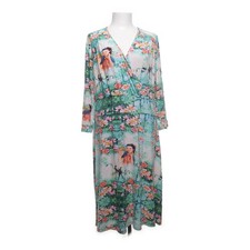 Tante Betsy, Wickelkleid