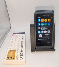 Nokia E7-00 Smartphone in der