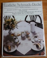 Stickpackung Tischdecke mit Baummotiven 80x80cm zum selbersticken Rarität !